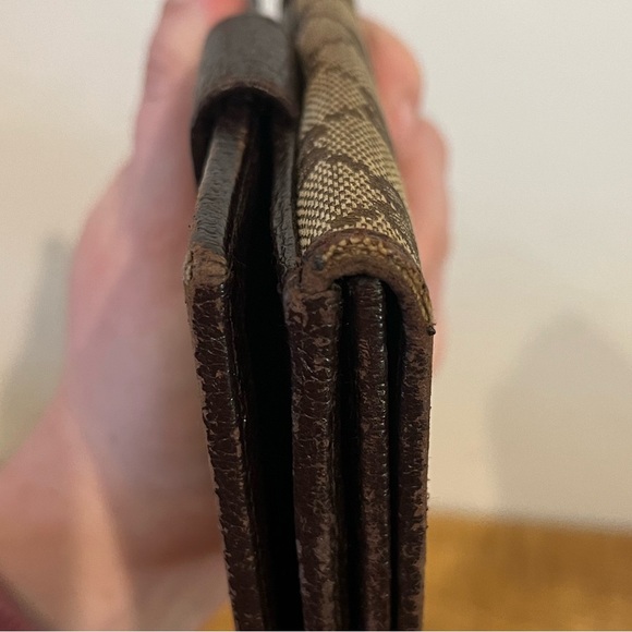 GUCCI Authentic‎ monogram compact wallet bifold with coin pouch EUC - Picture 9 of 16